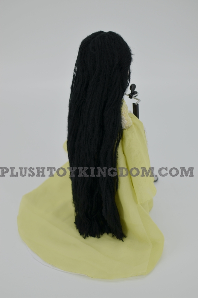 Arwen Undomiel Plush (Green Dress) from The Lord of the Rings -  PlushtoyKingdom.com