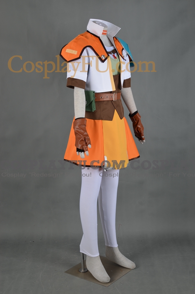 Estelle-Cosplay-from-The-Legend-of-Heroes-Trails-in-the-Sky-1-2.jpg